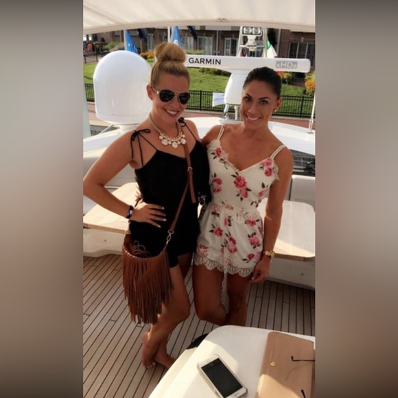 ♥️Posh•Ambassador•BostonBeadBroads♥️ - Picture 9 of 16